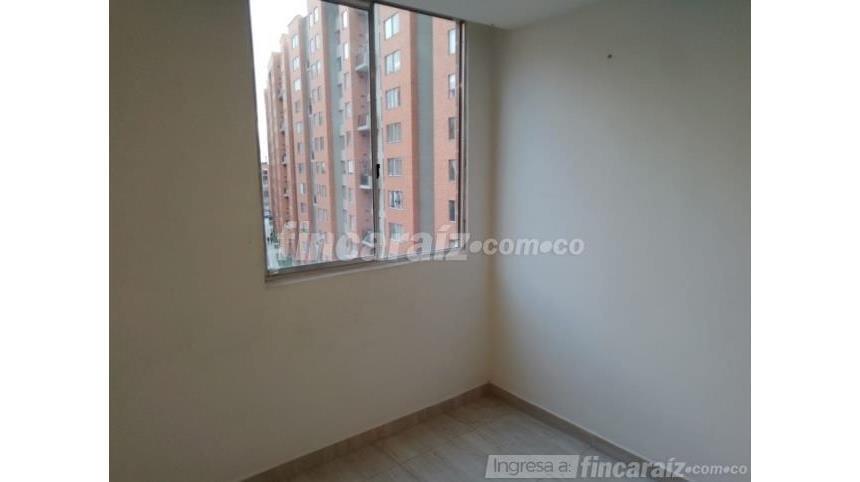 Piso – Bogotá, Localidad Kennedy - Más