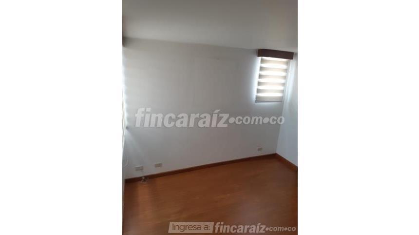 Piso – Bogotá, Localidad La Candelaria - Más
