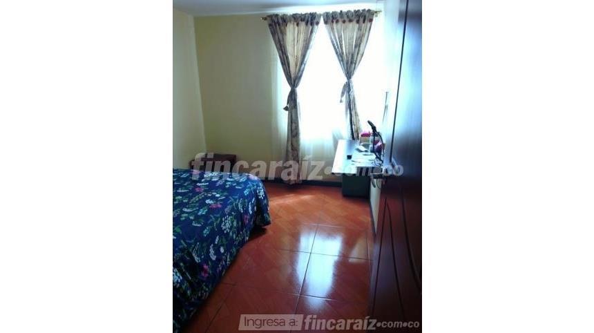 Piso – Bogotá, Parque Simón Bolívar-CAN, Localidad Teusaquillo - Más