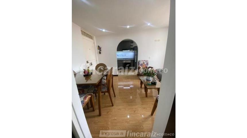 Piso – Bogotá, La Magdalena, Localidad Kennedy - Más
