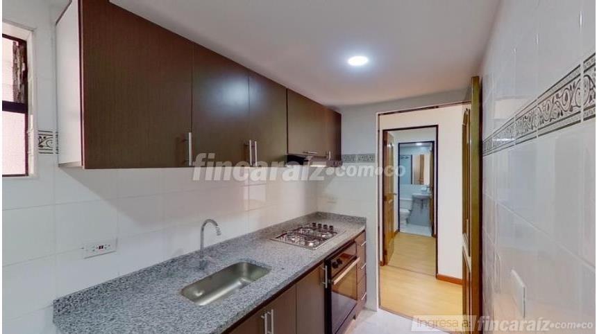 Piso – Bogotá D.C., Las Acacias, Localidad Usaquén - Más