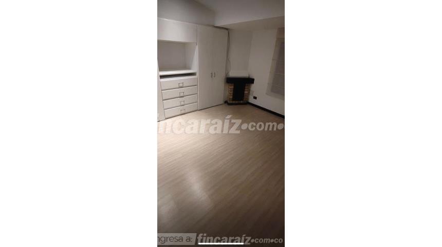Piso – Bogotá, Cundinamarca, Localidad Puente Aranda - Más