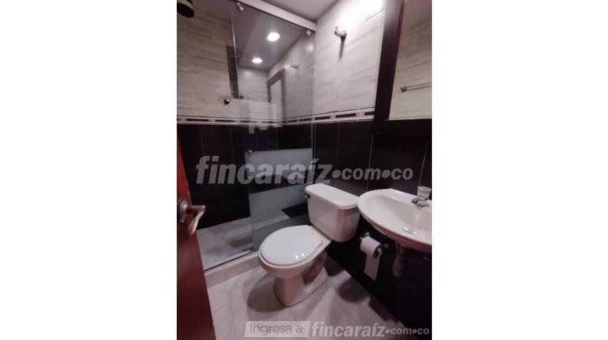 Piso – Bogotá, Osorio III, Localidad Kennedy - Más
