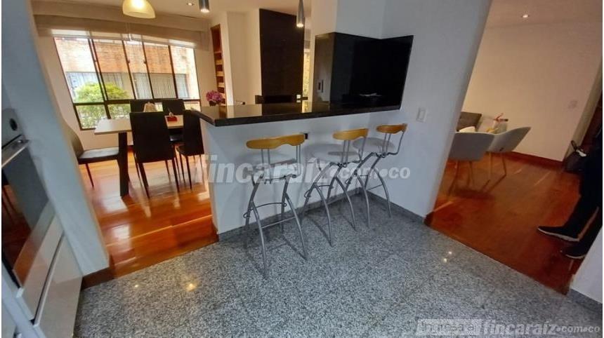 Piso – Bogotá, Bosque de Medina, Localidad Usaquén - Más