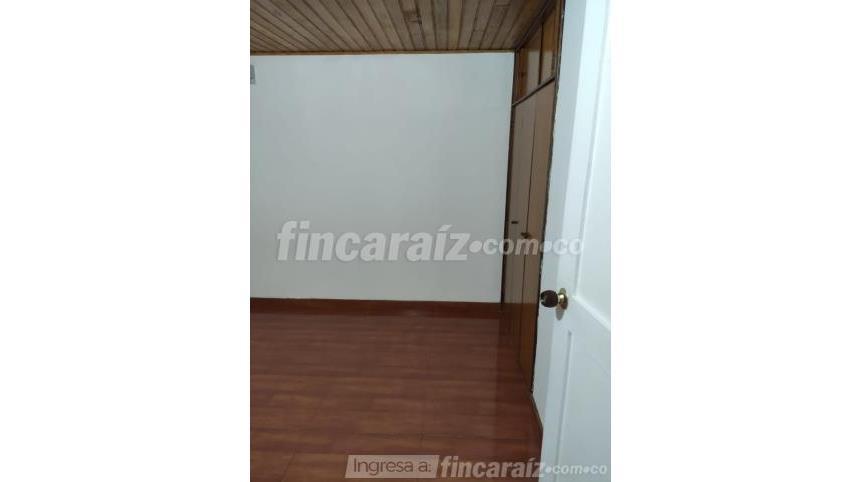 Piso – Bogotá, Suba Compartir, Localidad Suba - Más