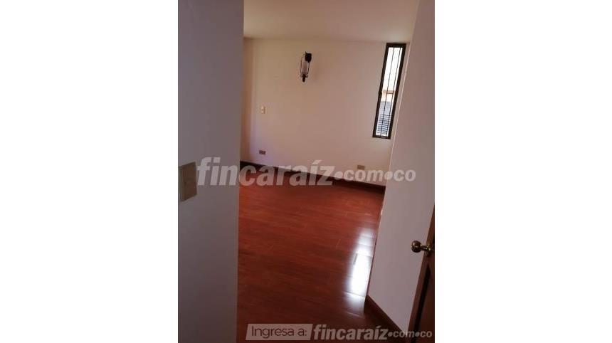 Piso – Bogotá, Santa Bárbara, Localidad Usaquén - Vista 2