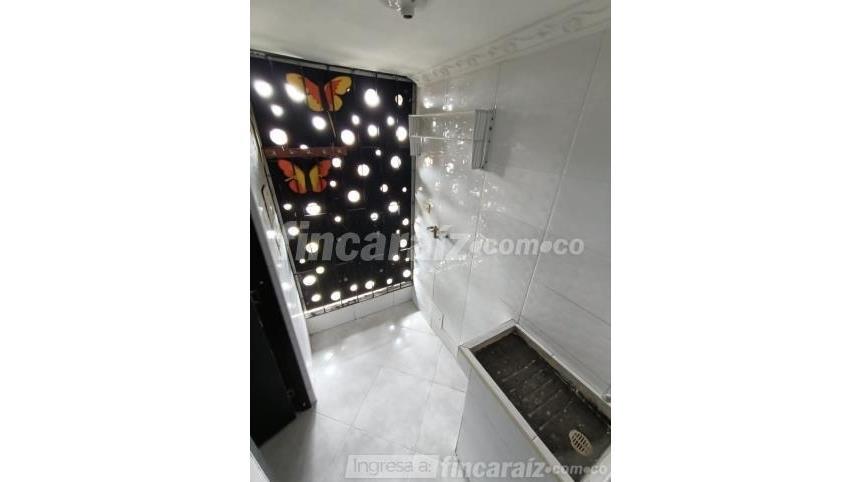 Piso – Bogotá, Localidad Bosa - Más