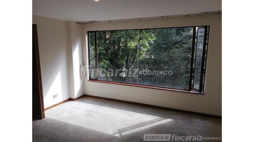Piso – Bogotá, Chicó Lago - Vista 3