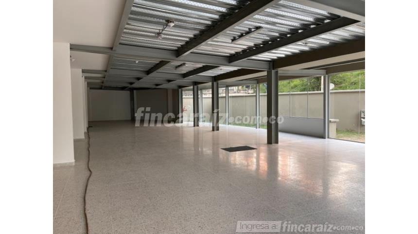 Local en Arriendo - Vista 2