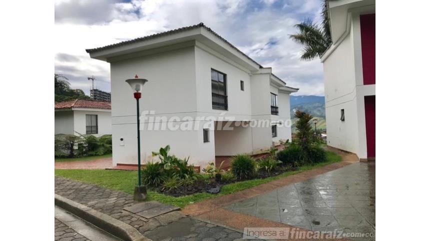 Casa en Arriendo - Više