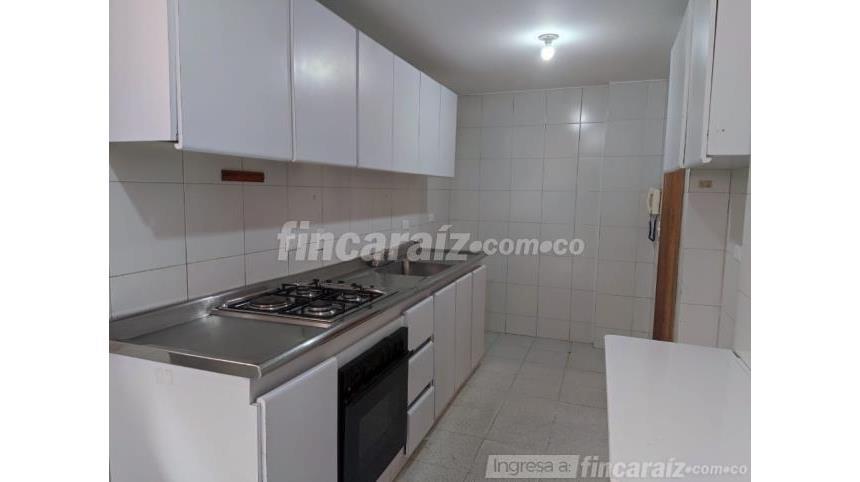 Piso – Bogotá, Chicó Lago - Vista 4