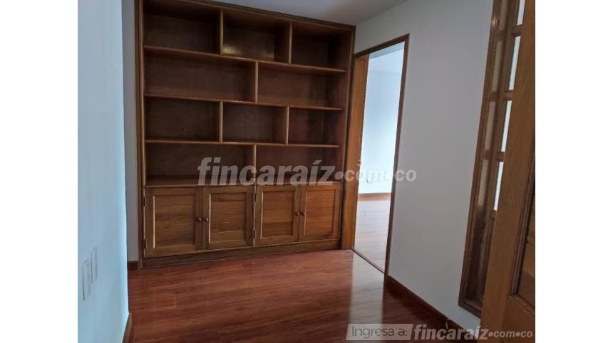Piso – Bogotá, Chicó Lago - Vista 5