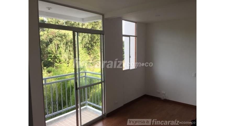Piso – Bogotá, Parque Simón Bolívar-CAN, Localidad Teusaquillo - Más