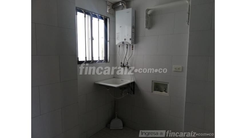 Piso – Bogotá, Localidad La Candelaria - Más