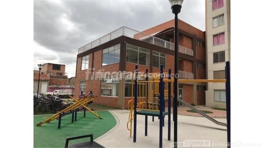 Piso – Bogotá, Class, Localidad Kennedy - Más