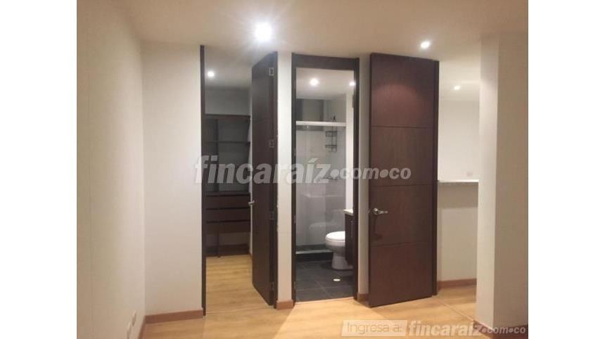 Piso – Bogotá, Pardo Rubio - Más