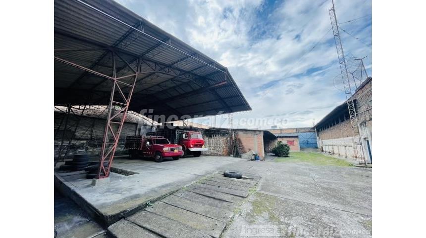 Bodega en Arriendo - Más