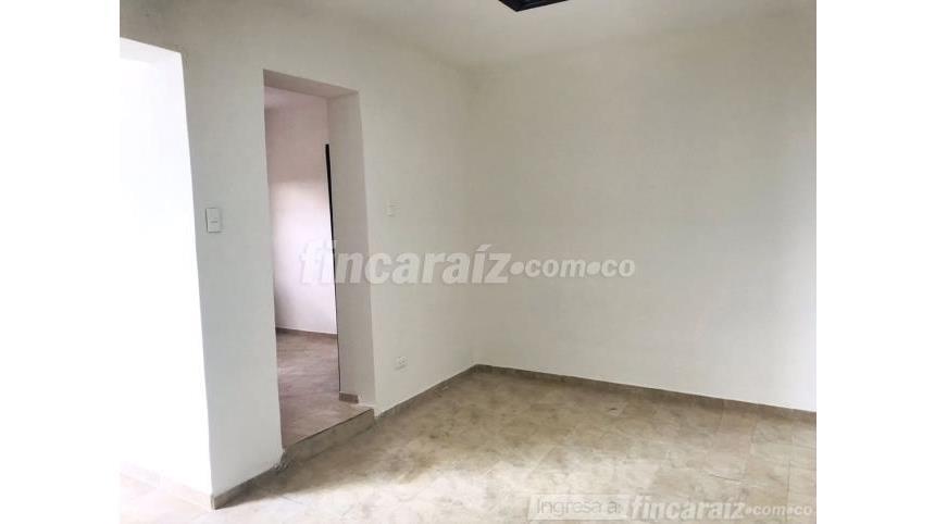 Piso – Bogotá, La Concordia, Localidad La Candelaria - Más