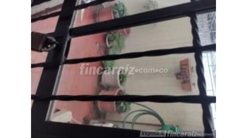 Piso – Bogotá, Ciudad Hayuelos, Localidad Fontibón - Más