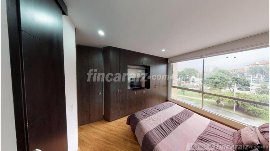 Piso – Bogotá, Chicó Lago - Más