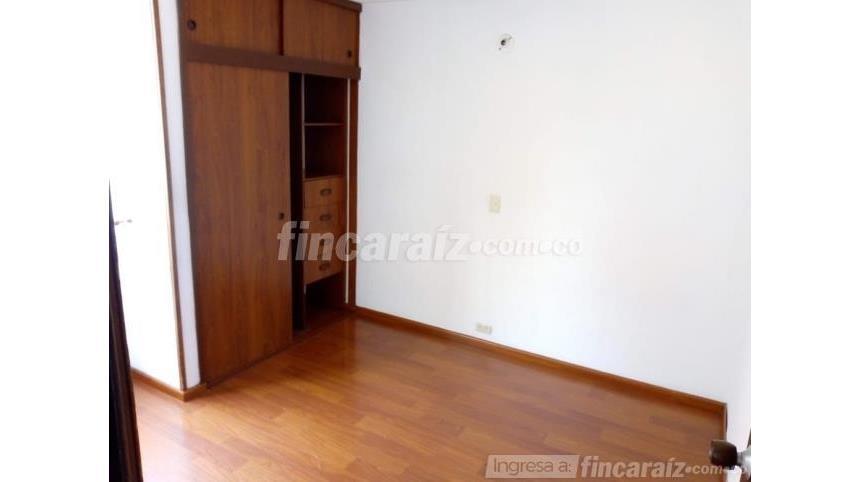 Piso – Bogotá, Localidad Kennedy - Más