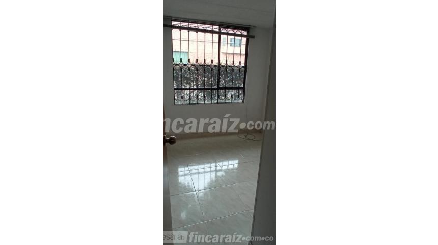 Piso – Bogotá, Localidad Engativá - Vista 3