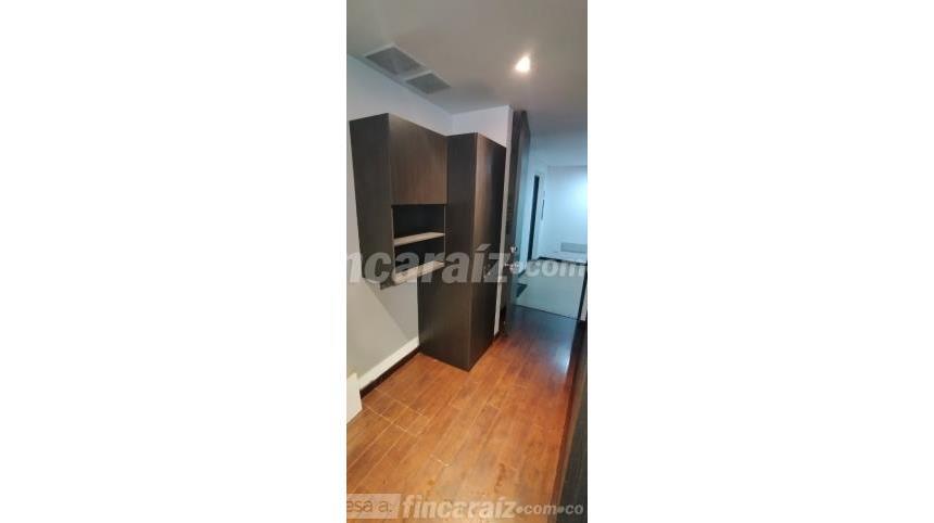 Piso – Bogotá, El Refugio - Más
