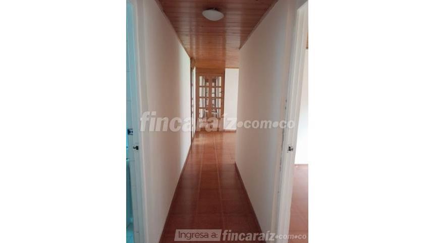 Piso – Bogotá, Localidad Engativá - Vista 3
