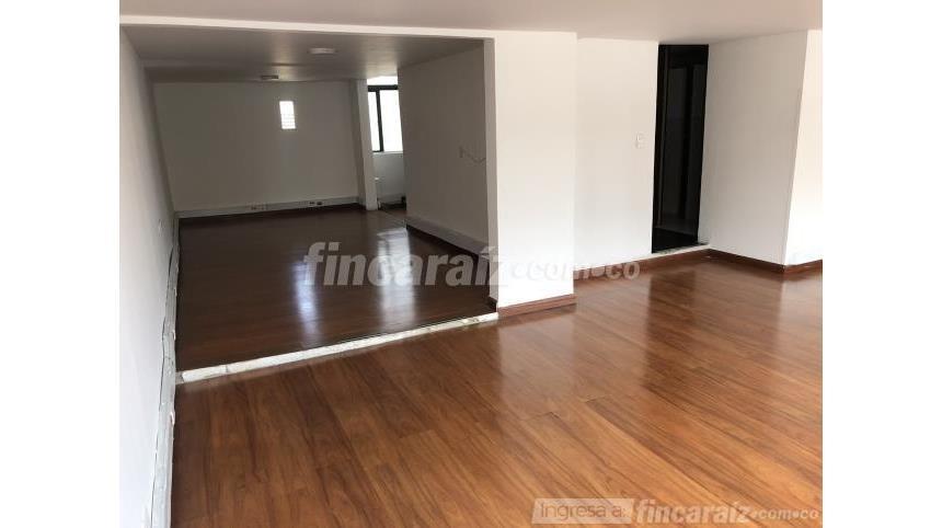 House in Bogotá, Galerías, Localidad Teusaquillo - More