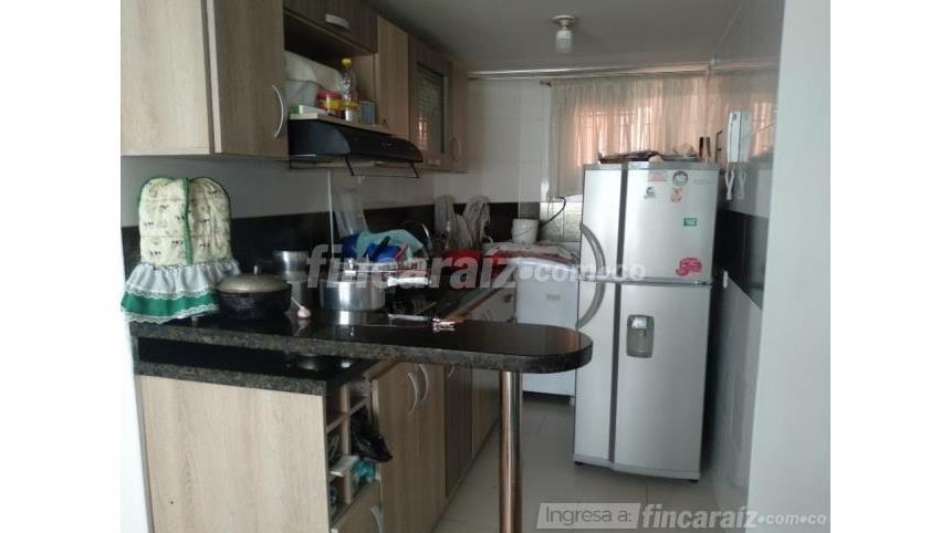 Piso – Bogotá, Veinte de Julio, Localidad San Cristóbal - Más