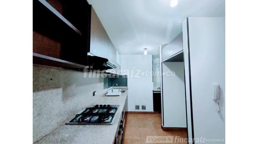 Piso – Bogotá, Modelia Occidental, Localidad Fontibón - Más
