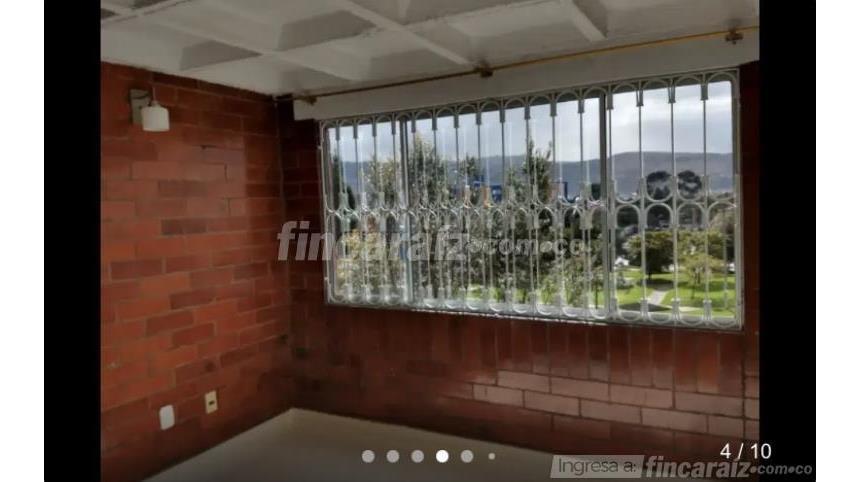 Piso – Bogotá, Centro Administrativo, Localidad La Candelaria - Vista 2
