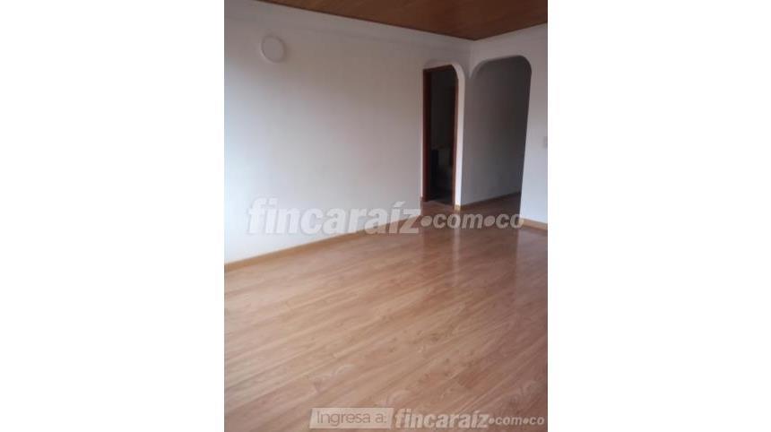 Piso – Bogotá, El Refugio - Vista 2
