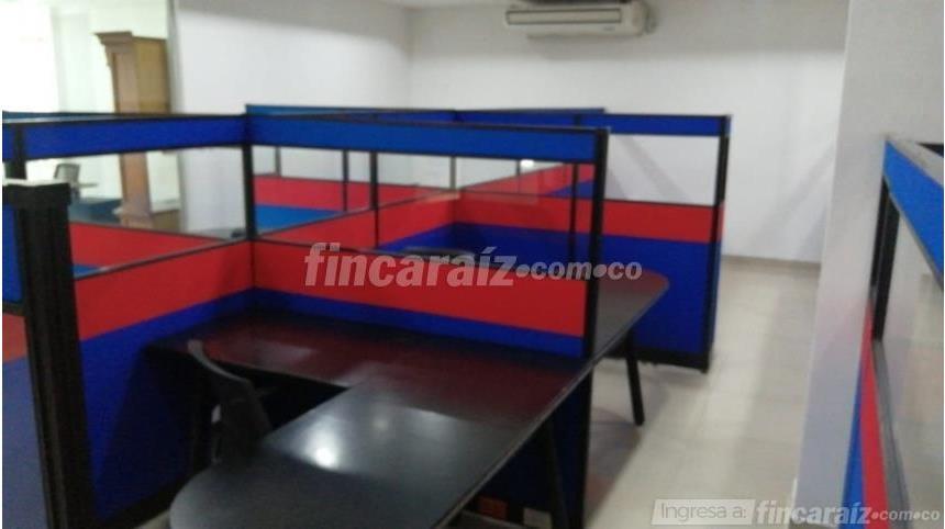 Oficina en Arriendo - Más