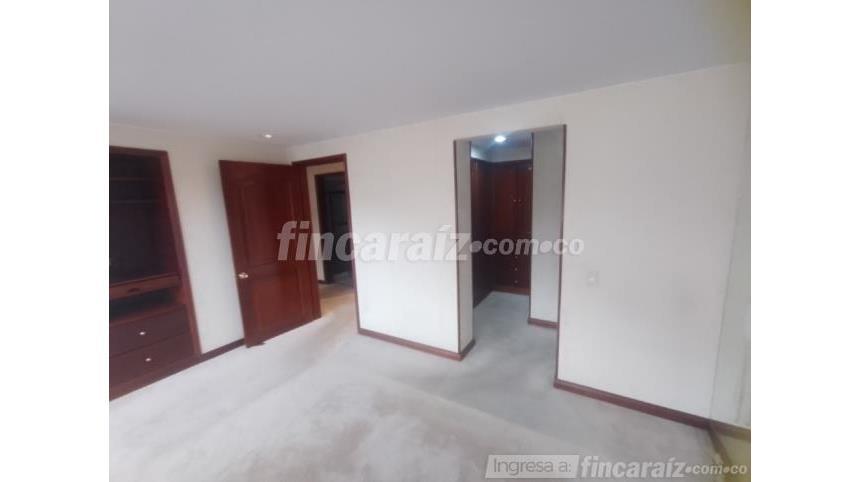 Piso – Bogotá, Chicó Lago - Vista 4