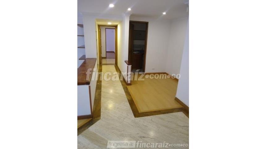 Piso – Bogotá, El Refugio - Vista 3