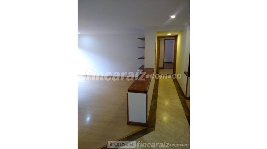 Piso – Bogotá, El Refugio - Vista 4