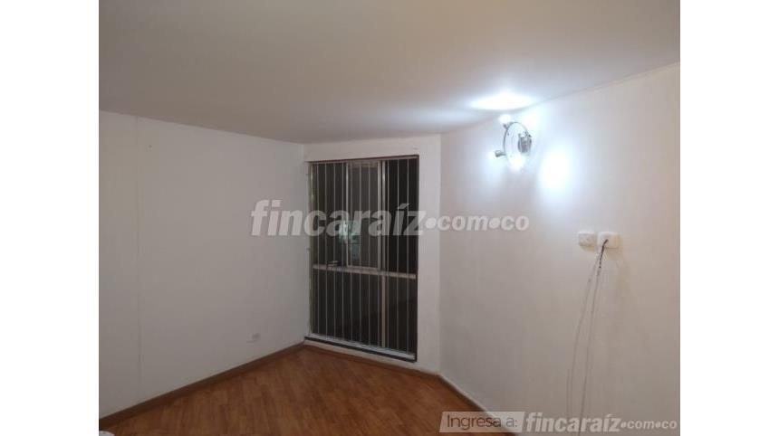 Piso – Bogotá, Localidad La Candelaria - Vista 3