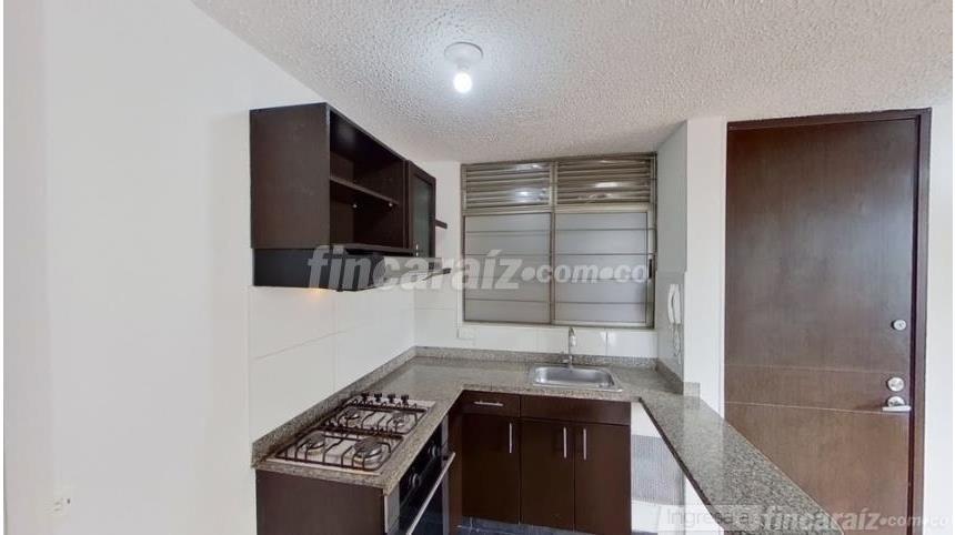 Piso – Bogotá, Localidad Suba - Más