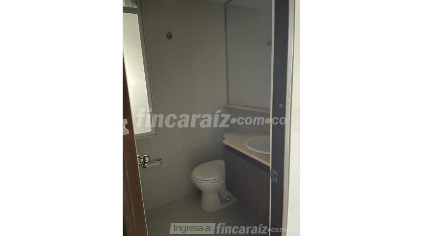 Piso – Bogotá D.C., Localidad Usaquén - Más