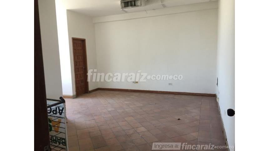Oficina en Arriendo - Más