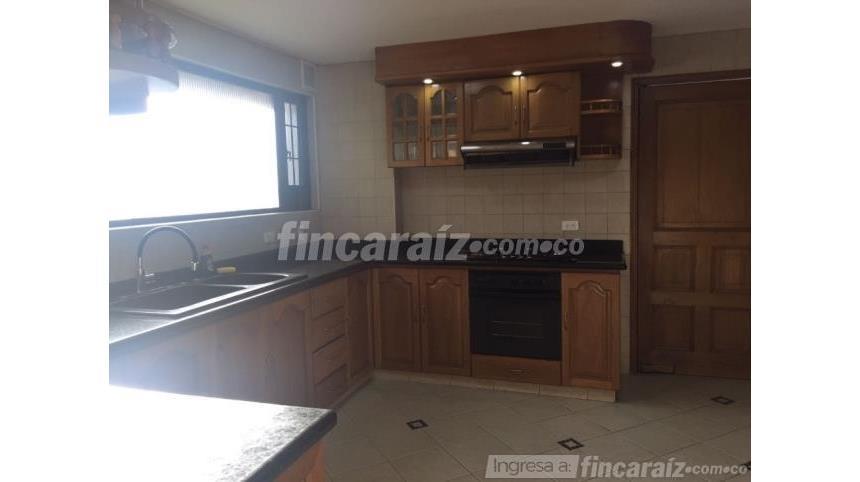 Piso – Bogotá, El Refugio - Más