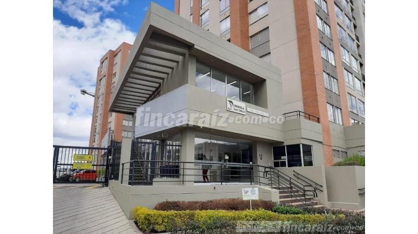 Piso – Bogotá, Localidad Engativá - Más