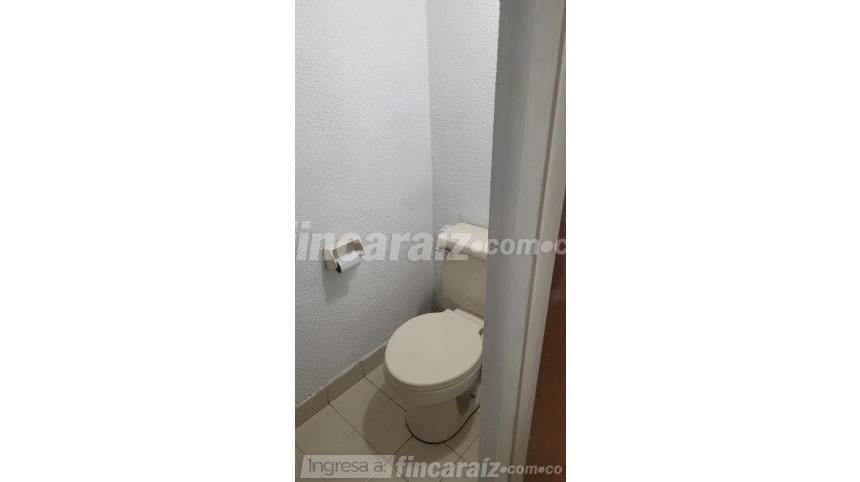 Piso – Bogotá, Primavera Occidental, Localidad Puente Aranda - Más