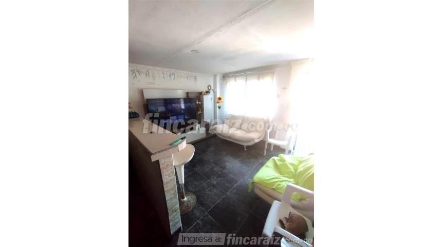 Piso – Bogotá, Parque Simón Bolívar-CAN, Localidad Teusaquillo - Más