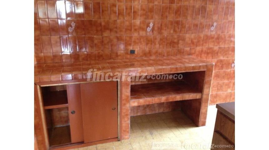 Piso – Bogotá, Localidad La Candelaria - Más