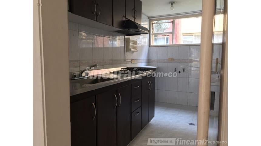 Piso – Bogotá, Rincon de Modelia, Localidad Fontibón - Más