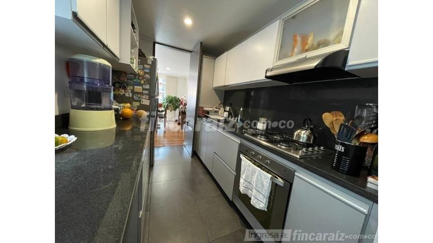 Piso – Bogotá, Capellanía, Localidad Fontibón - Más