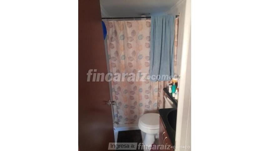Piso – Bogotá, Betania, Localidad Bosa - Más