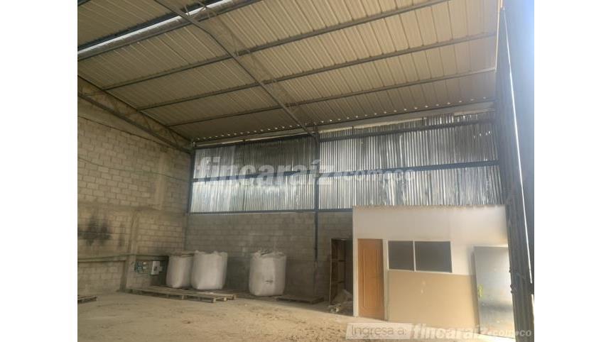 Bodega en Arriendo - Más